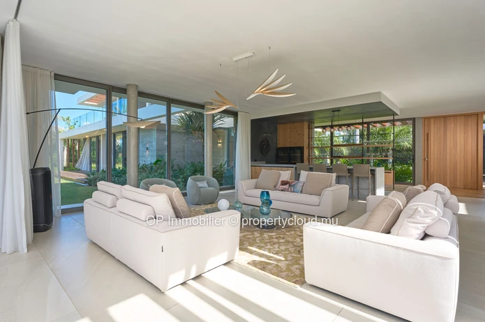 Villa d'exception 5 chambres avec piscine à Anahita, Beau Champ