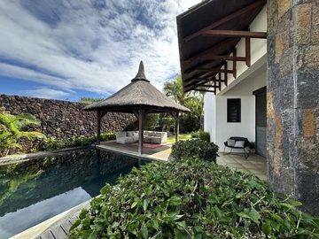 4 Bedroom Villa