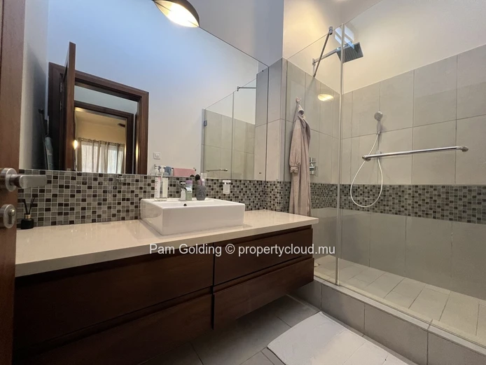 Prime Penthouse in Tamarin Mauritius