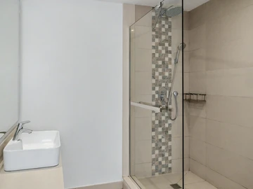 3 Bedroom Townhouse, Duplex