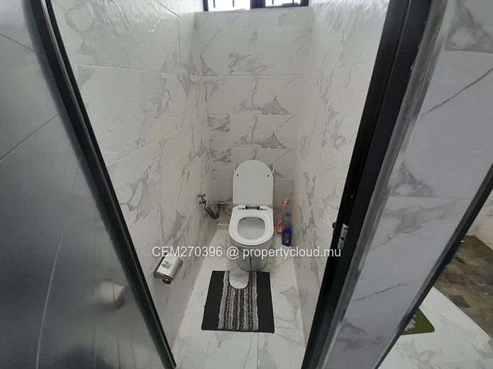 Maison familiale spacieuse à louer - Curepipe