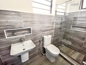 Townhouse, Duplex de 3 Chambres
