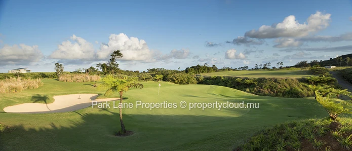 Stunning 4,250 m² Plot at Avalon Golf Estate – Guaranteed Views, Nature, and Great Potential
