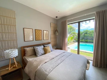 4 Bedroom Villa