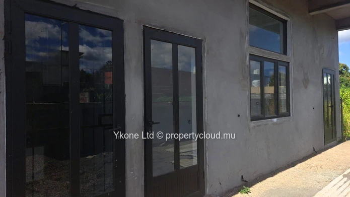 Commercial Space For Rent At Glen Park