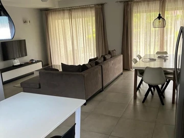 3 Bedroom Townhouse, Duplex