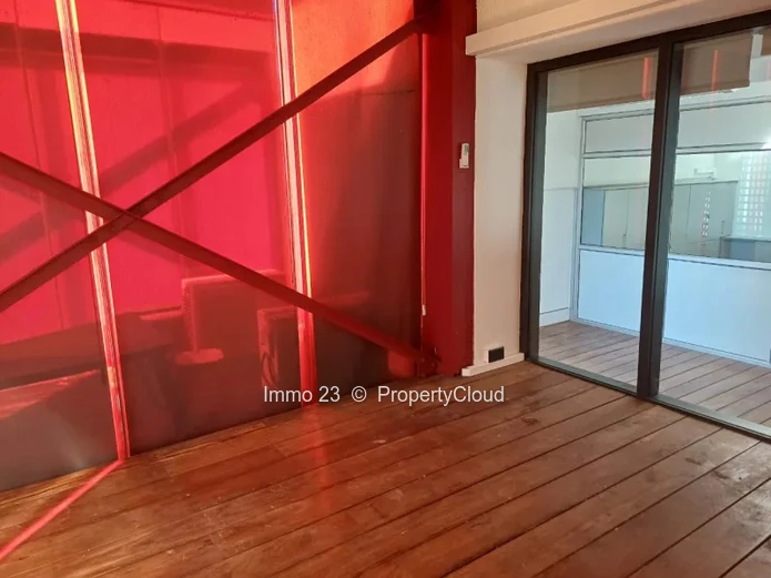 Office - 272m2 - Phoenix - Ref. BU84802LO