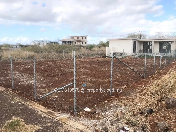 Residential Land for Sale – Grande Pointe aux Piments