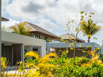5 Bedroom Villa