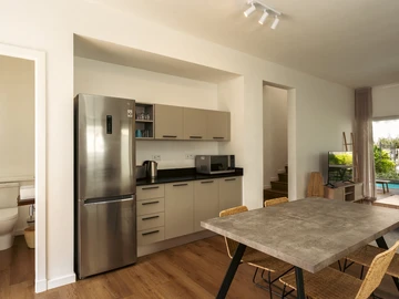 3 Bedroom Townhouse, Duplex