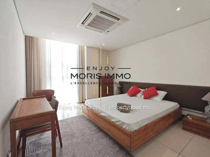 Appartement de prestige  – 3 chambres | 240 m² | Piscine rooftop | Accessible aux étrangers (RES) | Île Maurice