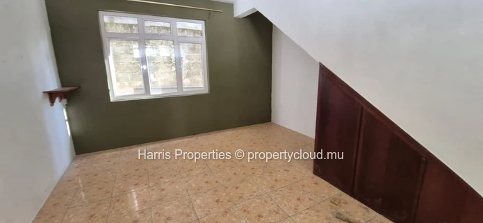 À VENDRE – Spacieuse maison individuelle à Phoenix