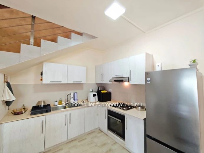 À Louer – Villa 3 Chambres -Résidence Privée-  Mont Choisy- Nord