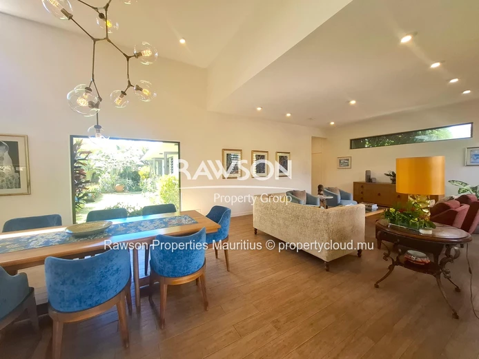 Résidence De Luxe Avec Jardin Tropical Et Piscine - Balaclava