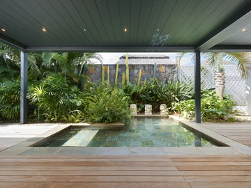 4 Bedroom Villa