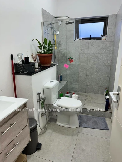 APARTMENT FOR SALE - Rue Vandermesch, Beau Bassin