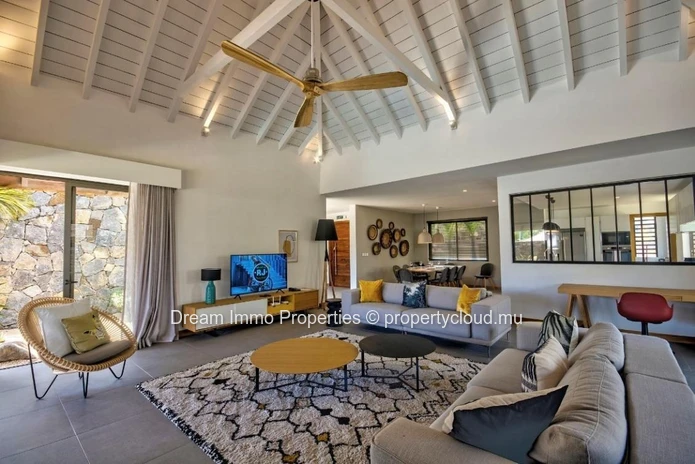 Luxueuse Villa De 4 Ch A 500 Metres De La Mer Dans Le Nord De L’Ile Maurice