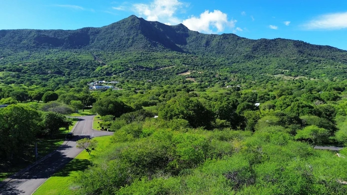 Black River - Land 2140m2 with mountain views