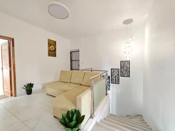4 Bedroom Villa