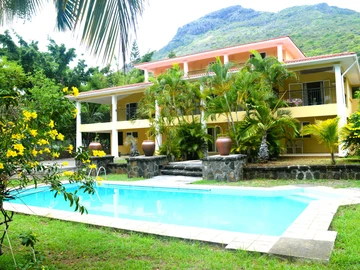 Maison de 5 Chambres