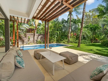 4 Bedroom Villa