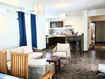 5 Bedroom Villa
