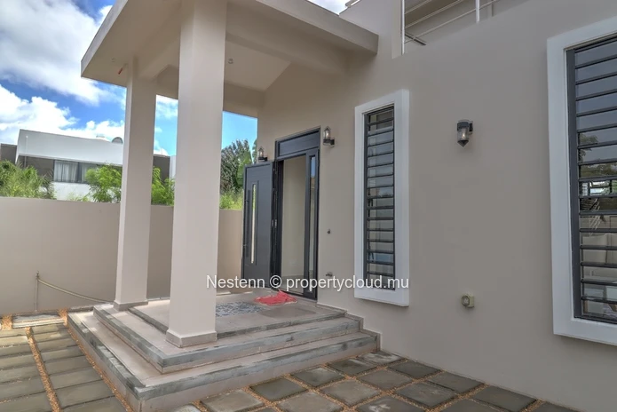 Villa moderne de 3 chambres