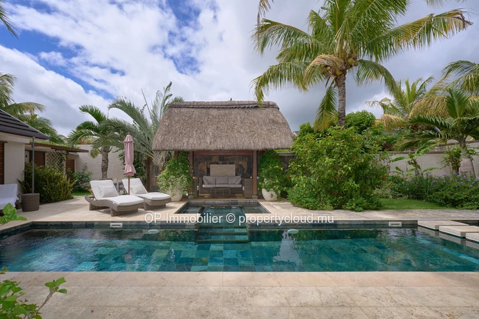 Villa de 3 chambres avec piscine privée à vendre à Grand Baie