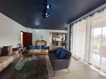 Penthouse de 3 Chambres