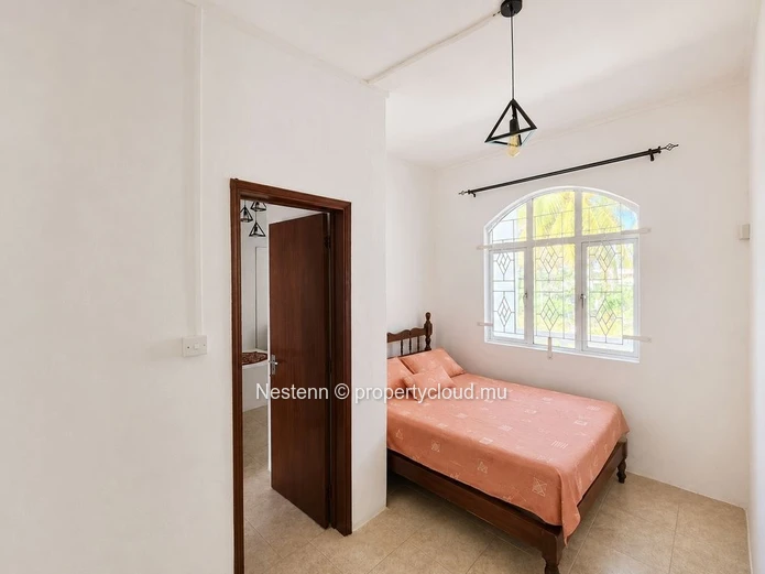 Appartement spacieux de 2 chambres à Blue Bay, à distance de marche de la plage