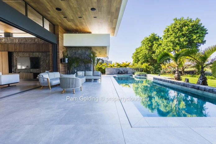 Vivez l’élégance tropicale : villa 4 chambres à Azuri Ocean & Golf Village