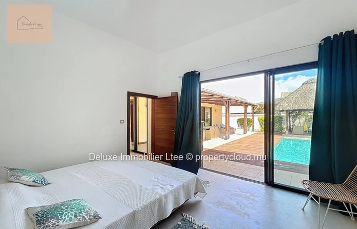 4 Bedroom Villa with Pool & available to foreigners