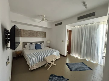 3 Bedroom Townhouse, Duplex