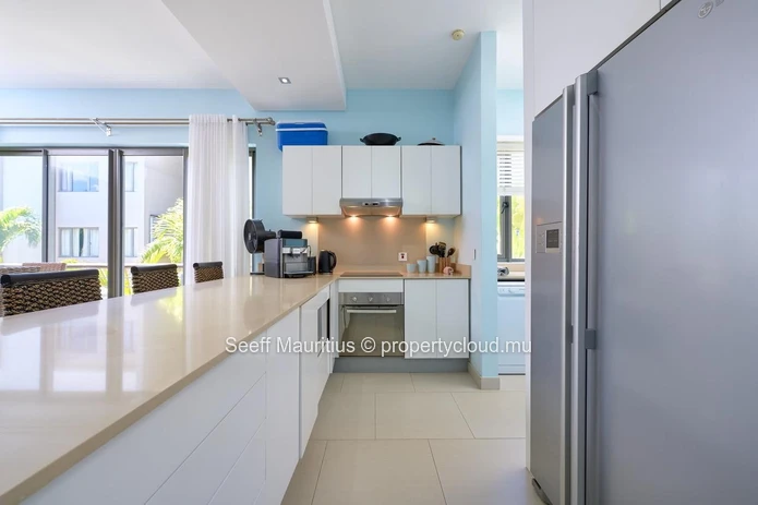 Exclusive Villa in Bain Boeuf: Perfect for Beach Lovers