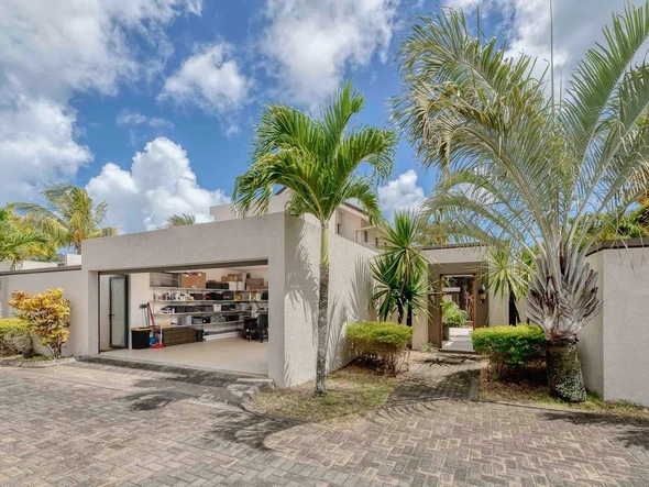 4 Bedroom Villa