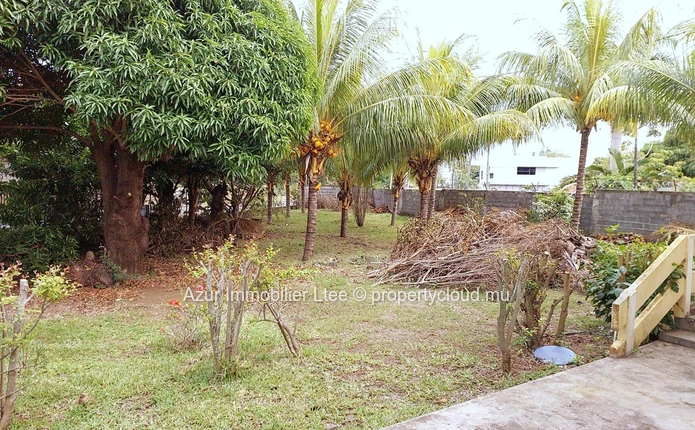 BAIE DU TOMBEAU : 6-bedroom house