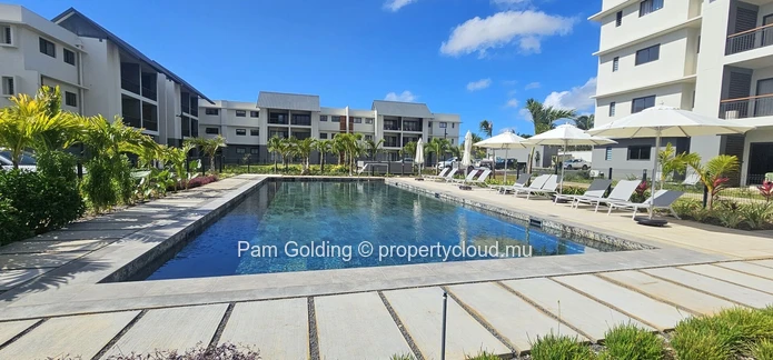 Furnished Two-Bedroom Apartment with Pool Outlook – Beau Plan Smart City