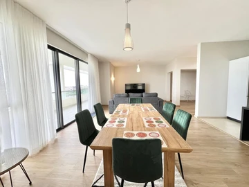 Penthouse de 4 Chambres