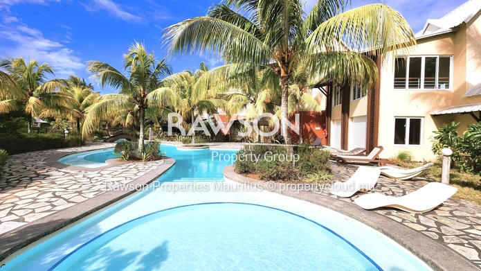 Penthouse De 2 Chambres À Deux Pas De La Plage | Bain Boeuf | Mur 45 000/Mois