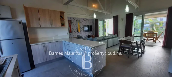 Pointe aux Cannoniers - Villa with Direct Access to the Beach - 2 Bedrooms