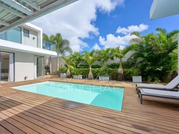 4 Bedroom Villa