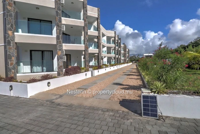 Charming 3-Bedroom Apartment in a Secure Residence
