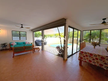 4 Bedroom Villa