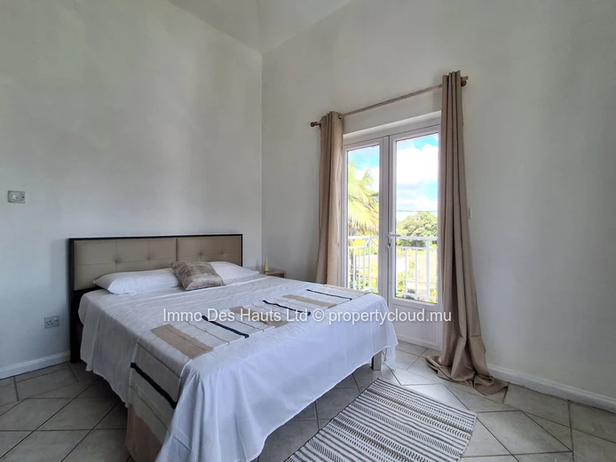 3 Bedroom Apartment fully furnished for long term rental Curepipe 