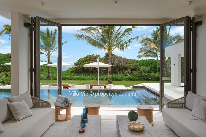 Pointe de Flacq - Upscale 6-bedroom villa