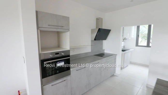 Appartement Spacieux et Moderne à Pereybere avec Jacuzzi & Piscine