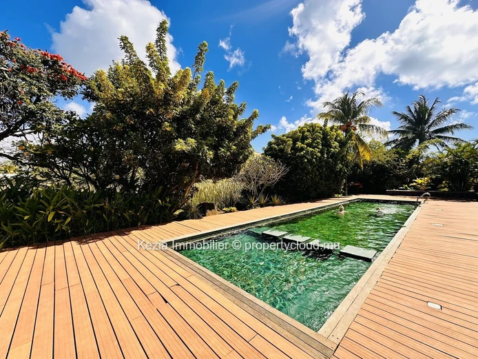 Contemporary Duplex In The Heart Of Grand Baie