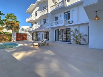 2 Bedroom House