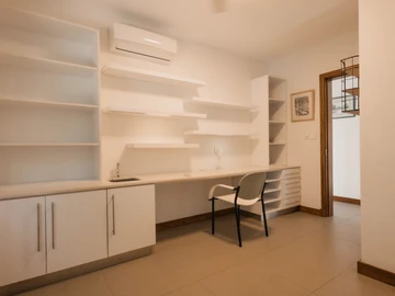 4 Bedroom Villa