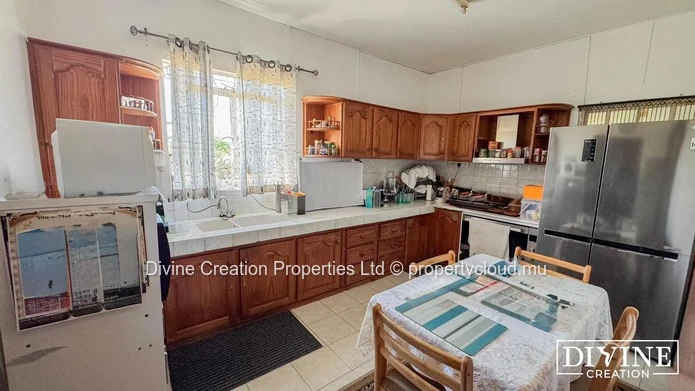 Maison a Vendre a Moka, Chantenay